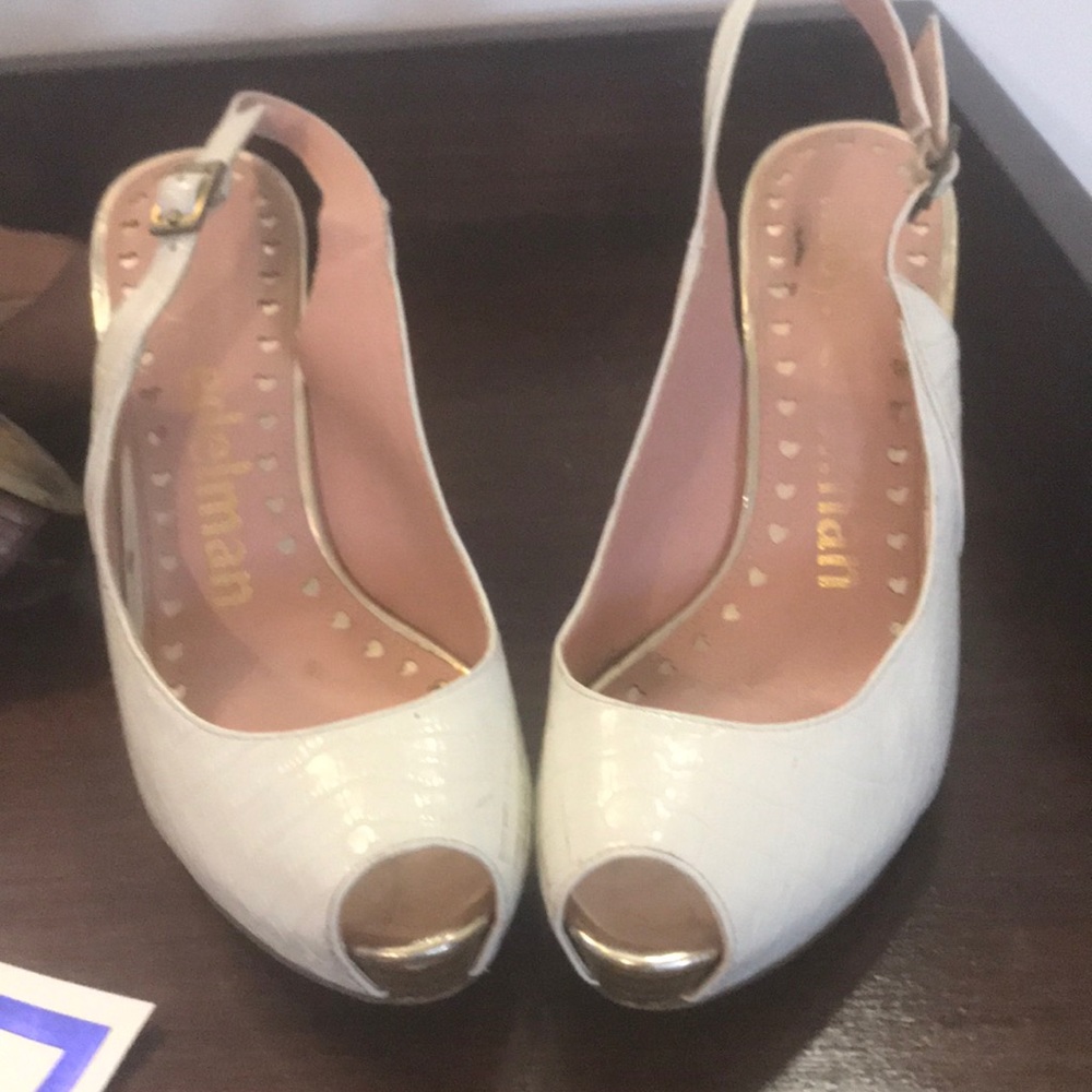 Libby Edelman peep-toe pumps